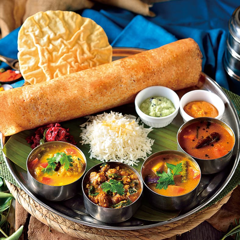ミールスと呼ばれる南インドのプレート料理もお楽しみいただけます♪